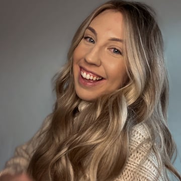 Caitlin P.