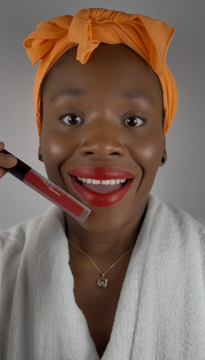 facetune-15-05-2025-00-25-52